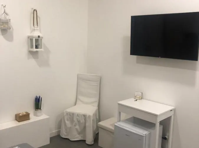 فندق مبيت وإفطار Il Corallo 3*