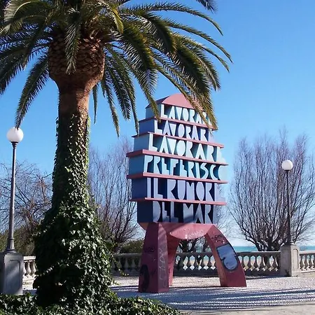 Il Corallo 4* 圣贝内代托-德尔特龙托